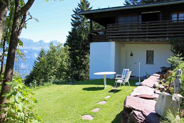 Ganze Ferienwohnung, Chalet Schwendihus (Charmingstay) - 3.5-Zimmerwohnung in Flumserberg Tannenbodenalp, Quarten