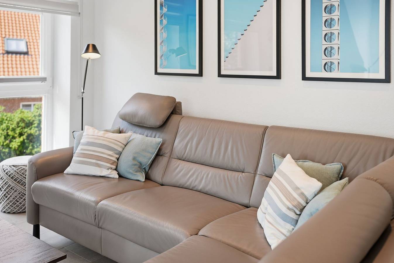 Ganze Wohnung, Neue Ferienwohnung (80qm) für 2 Personen mit Balkon in traumhafter Lage in Greetsiel, Krummhörn