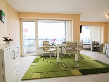 Hütte für 2 Personen, mit Balkon und Seeblick an der Nordsee