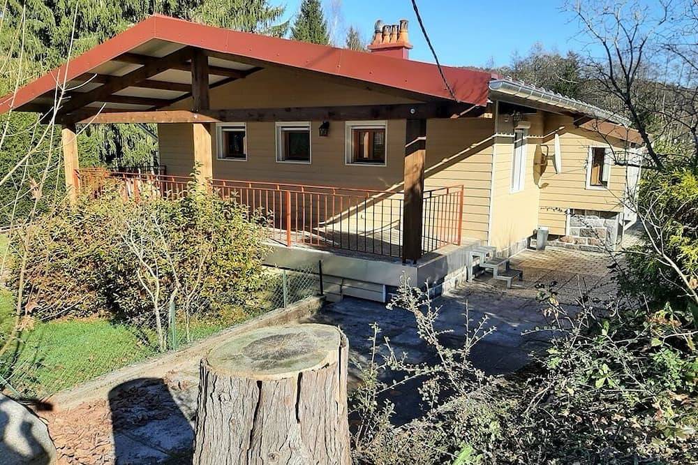 Chalet individuel, classé 3 étoiles, à 8mn de Gérardmer. in Le Tholy, Région d'Épinal