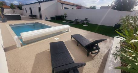 Gîte pour 4 personnes, avec jardin et jacuzzi ainsi que piscine et terrasse en Charente-Maritime