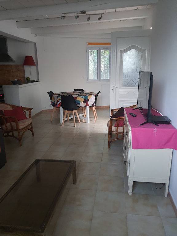 Gîte pour 5 personnes, avec jardin en Corse - 2