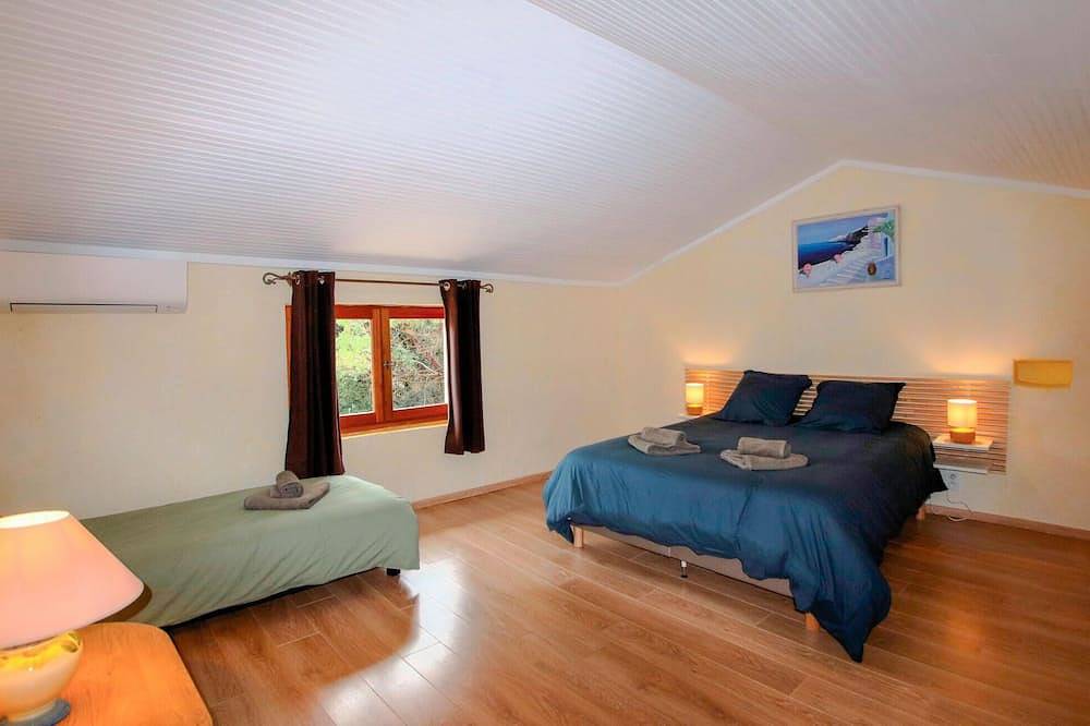 Luxurious home in Piegon with sauna in Piégon, Région de nyons