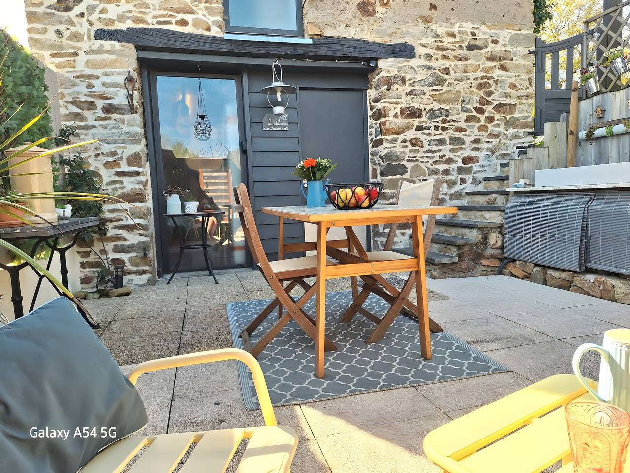 Chambre d’hôtes « La P’tite Caudalie » avec terrasse privée, jardin commun et Wi-Fi in Savenay, Vallée de la Loire