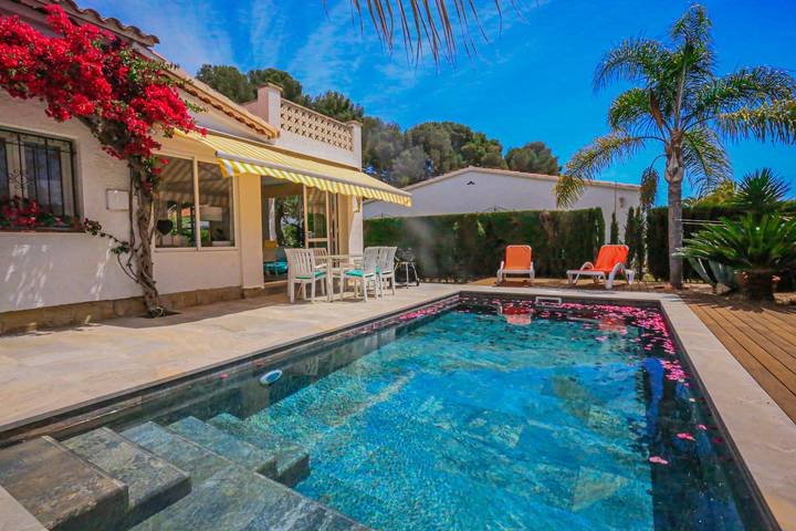 Casa rural para 6 personas, con jardín y terraza en Baix Camp - 3