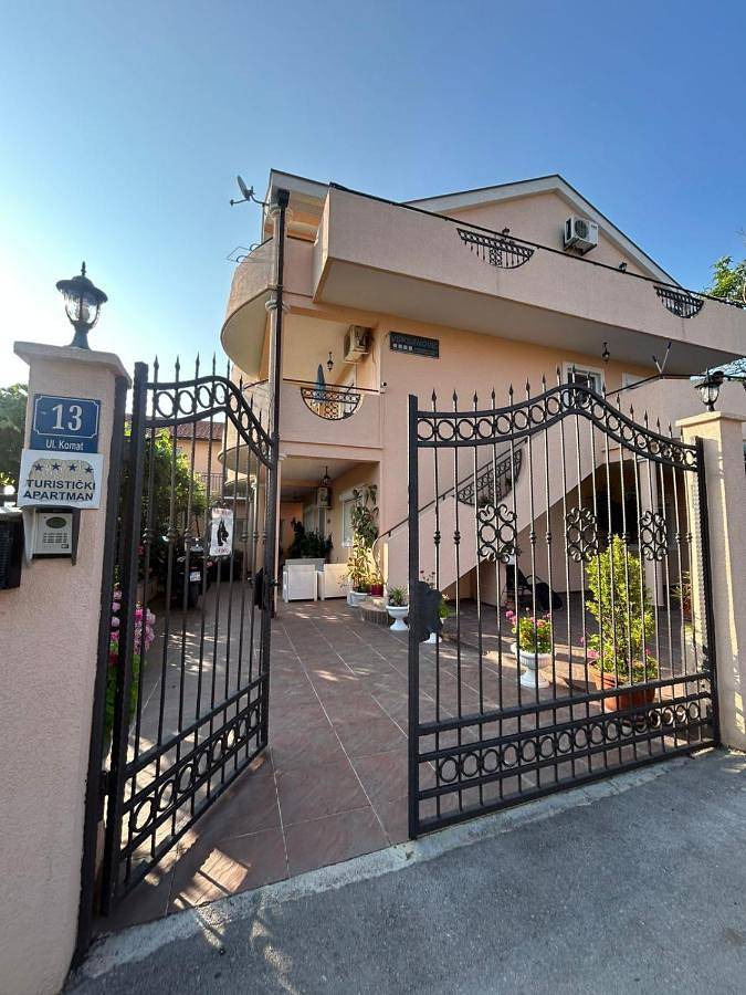 Appartement de vacances pour 4 personnes, avec vue et balcon