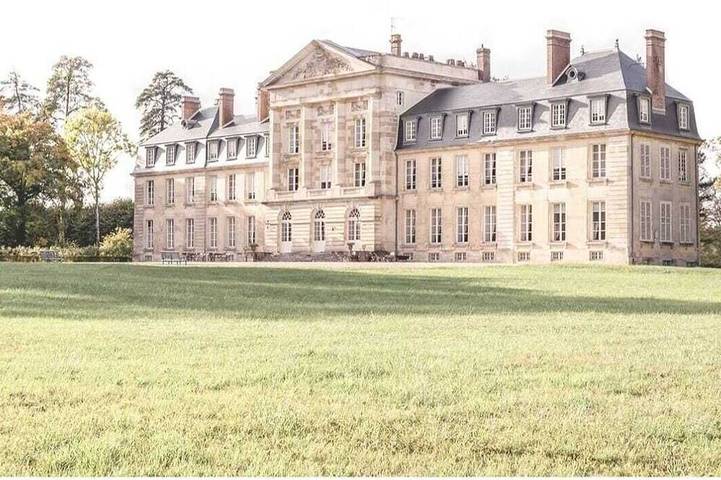 Location de vacances pour 15 personnes, avec Balcon et Jardin à Courtomer