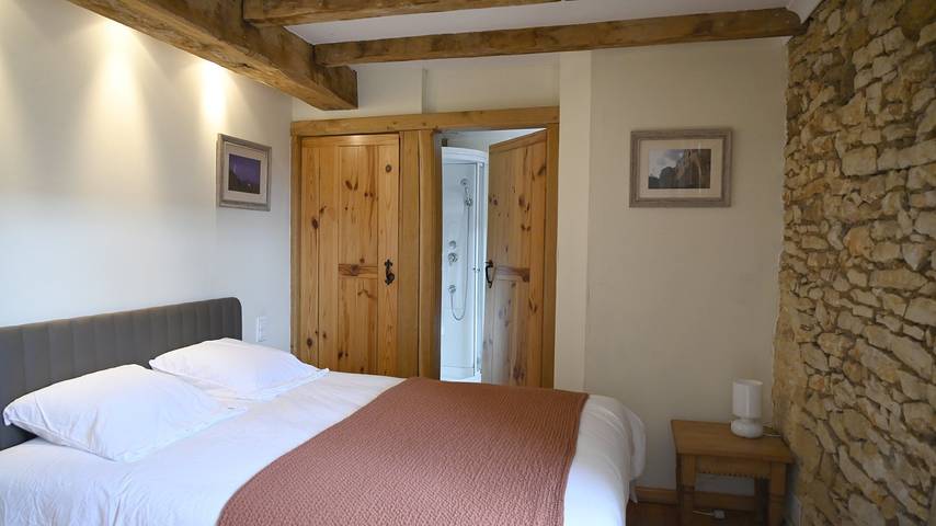 Gîte pour 8 personnes, avec piscine et terrasse à Saint-Vincent-de-Cosse - 2