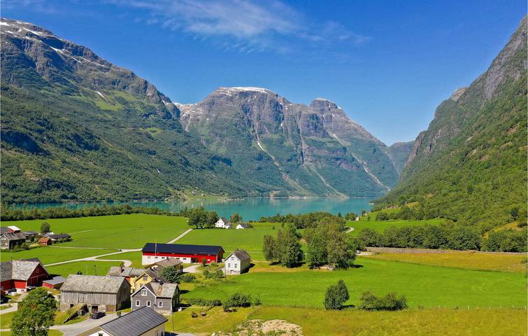 Ferienhaus für 6 Personen mit Terrasse in Oldevatnet