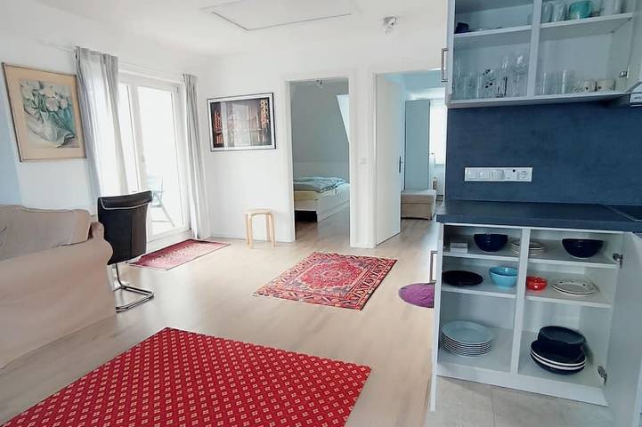 Ferienwohnung für 8 Personen, mit Balkon und Garten in Blankenese