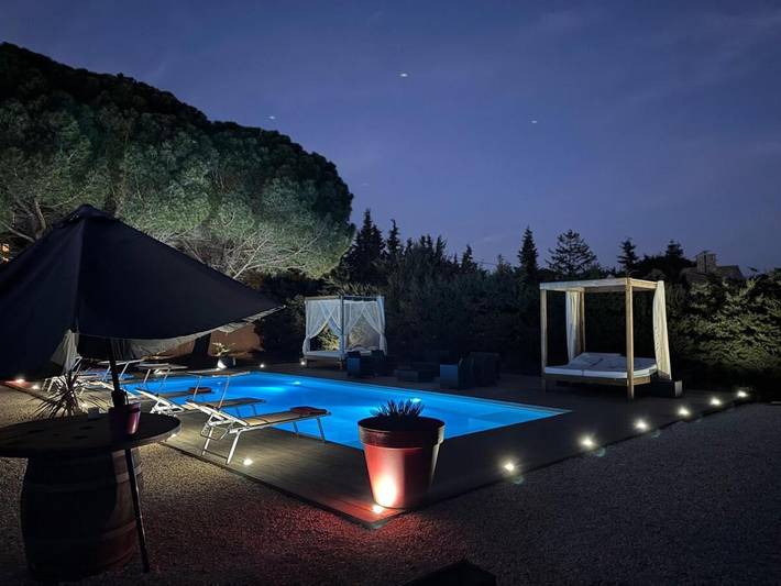Location de vacances pour 8 personnes, avec vue ainsi que piscine et terrasse, animaux acceptés à Peyriac-Minervois - 3