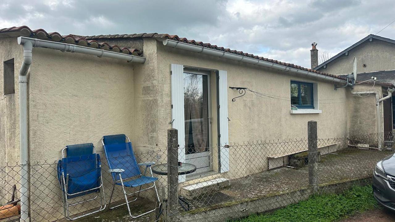 Appartement entier, Petit studio cosy in Cersay, Vallée de la Loire