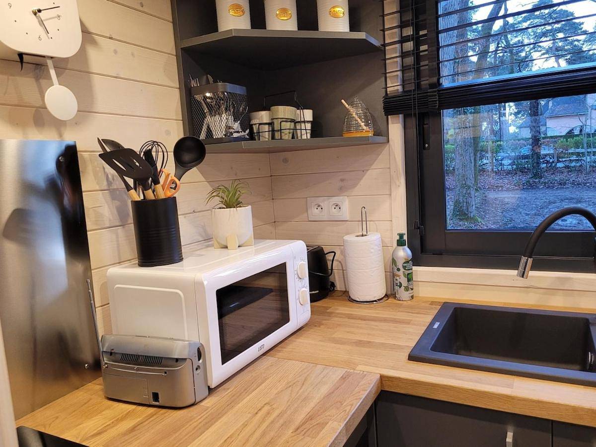 Appartement entier, One-Bedroom Apartment in Avrillé, Région d'Angers