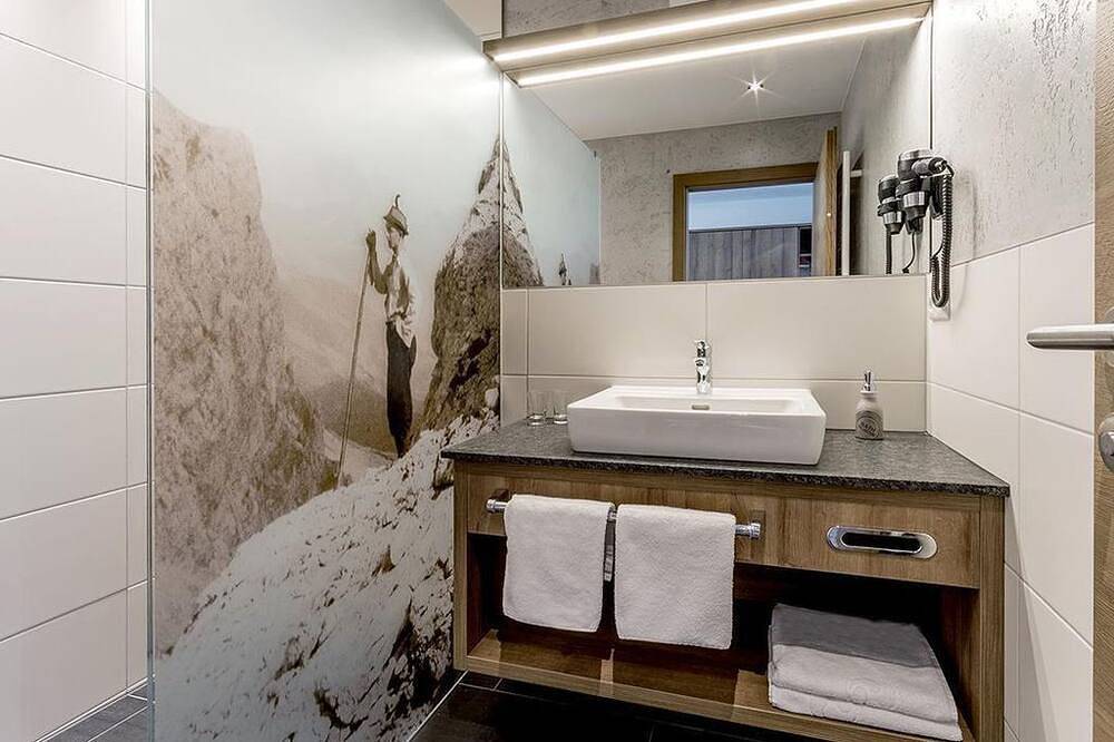 Zimmer Casual - Hotel Leamwirt in Hopfgarten im Brixental, Kaisergebirge