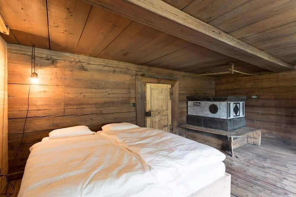 Ganze Wohnung, Belwalder-Gitsch Hüs Unten - Ferien im Baudenkmal in Bister, Aletsch Arena