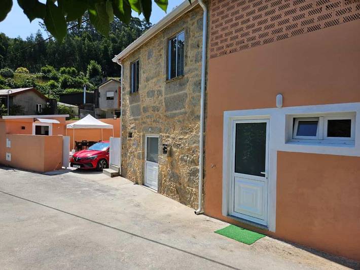 Casa de férias para 8 pessoas, com Varanda e Jacuzzi e ainda Terraço em Sever do Vouga