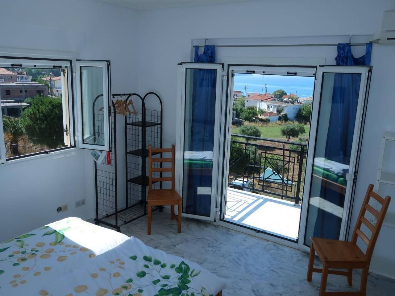 Ganze Wohnung, Mit Blick auf das Wasser in Finikounda, Messenien