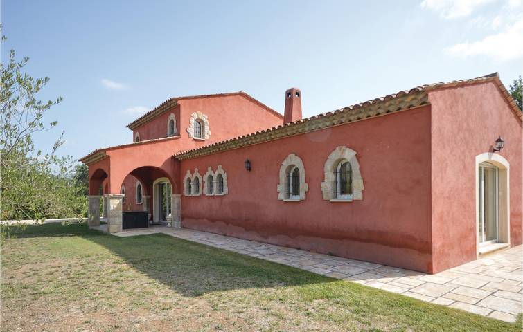 Location de vacances pour 10 personnes, avec jardin ainsi que terrasse et piscine à Callian - 3