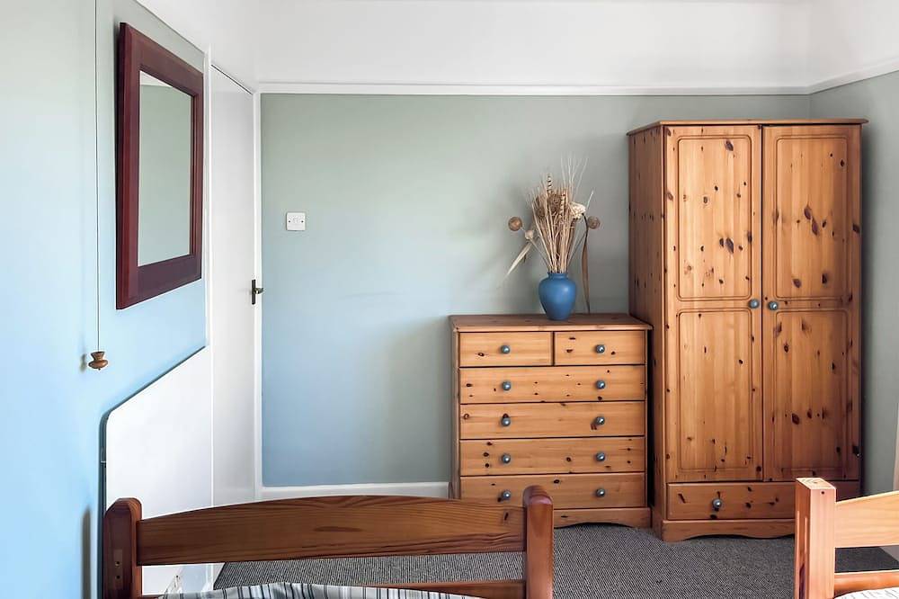 3 bedroom accommodation in Cowes in Cowes, Isle of Wight