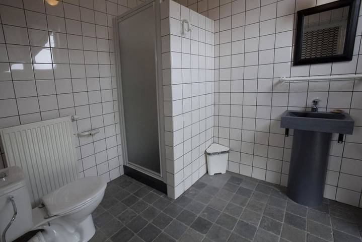 Gîte pour 8 personnes, avec terrasse à Visé - 4