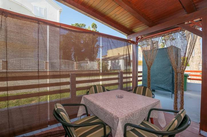 Ferienwohnung für 2 Personen, mit Terrasse in Privlaka