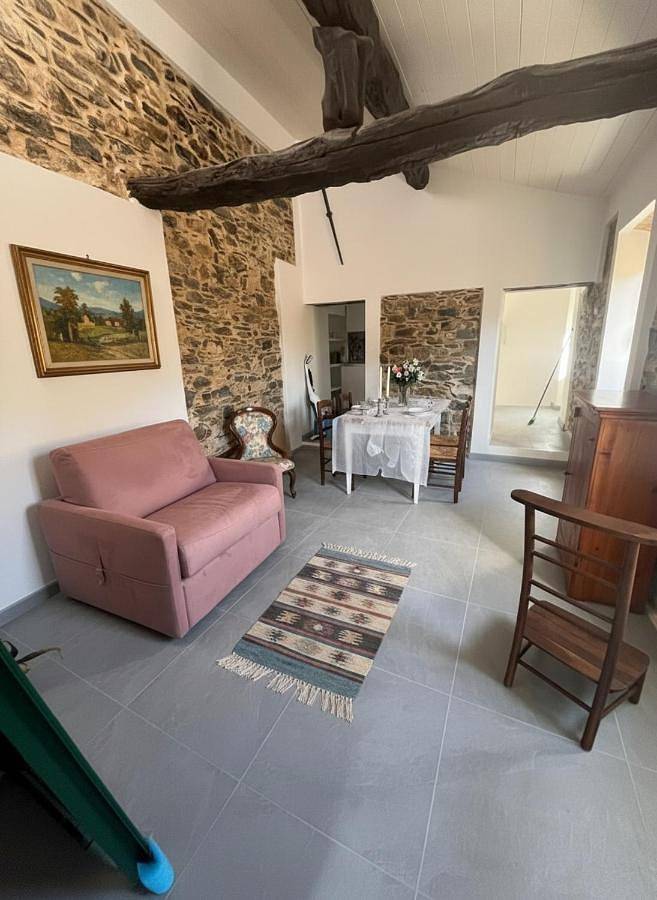 Gîte pour 3 personnes, avec vue, animaux acceptés à Lucinasco - 4