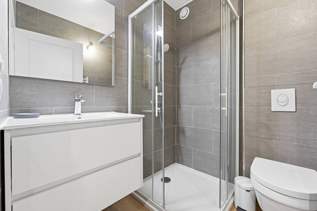 Apartamento entero, Le Petit Garoupe - Studio à moins d'1km des plages in Antibes, Costa mediterránea (Francia)