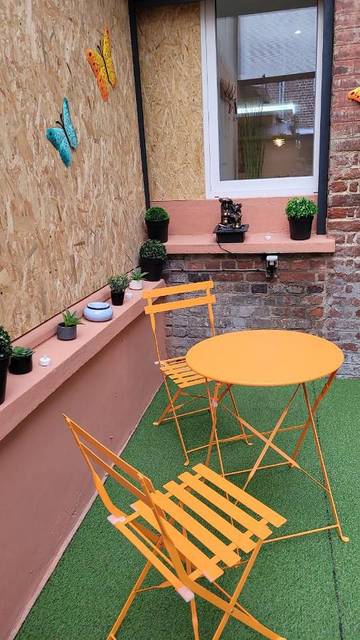 Gîte pour 2 personnes, avec terrasse à La Bassée