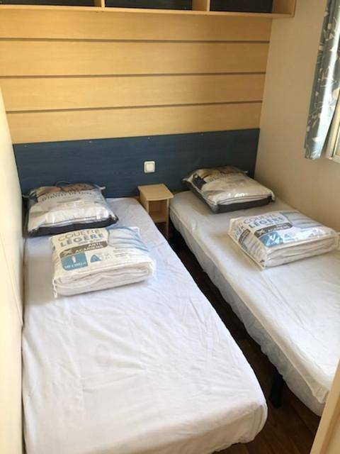 Gîte pour 8 personnes, avec Terrasse et Piscine à Biville-sur-Mer - 2