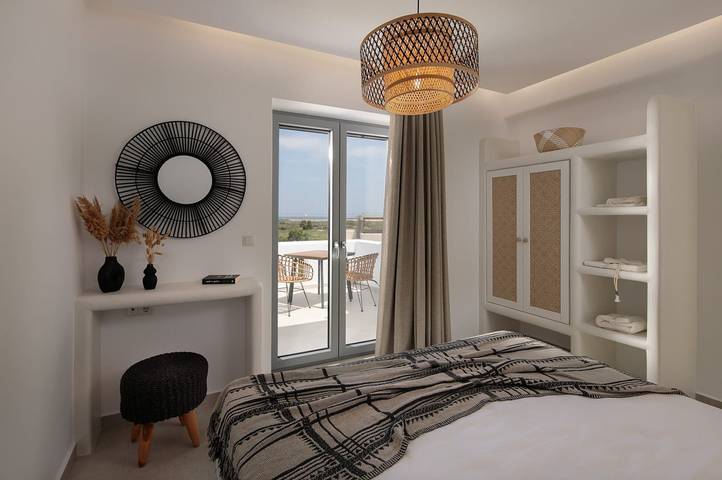 Location de vacances pour 10 personnes, avec vue sur l’océan et jardin dans Agia Anna