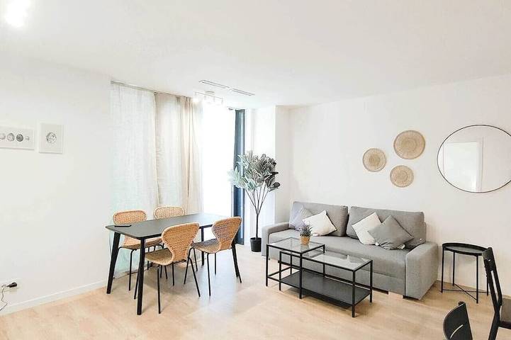 Holiday apartment for 6 people, with balcony - 1