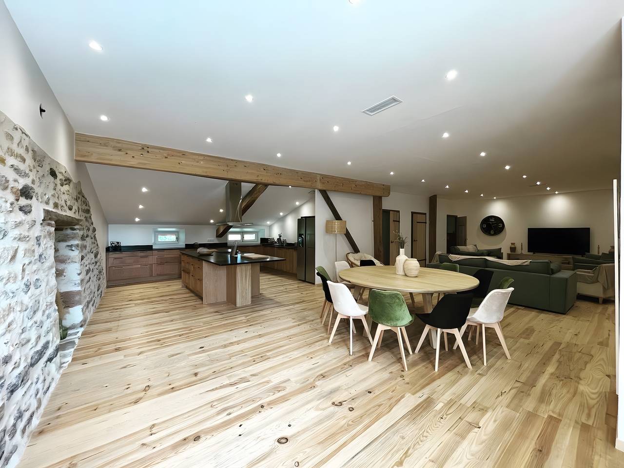 Gite Goitiaya avec Terrasse Privée, Wi-Fi et Climatisation in Béguios, Région de Bayonne