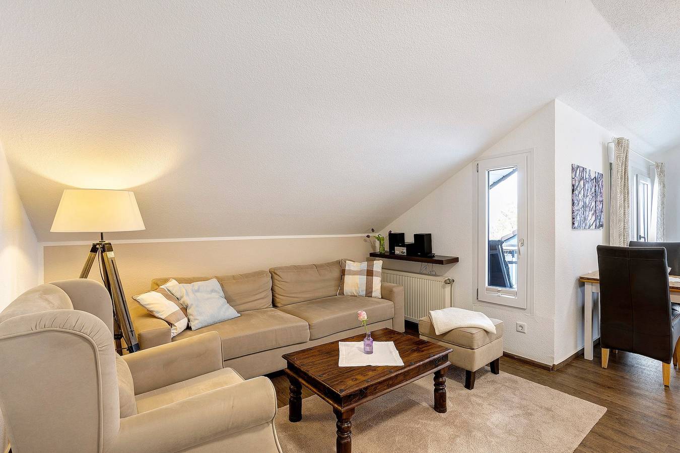 Ganze Wohnung, Ferienwohnung Seeblick mit Seeblick, Balkon und Wlan in Möhnesee, Kreis Soest
