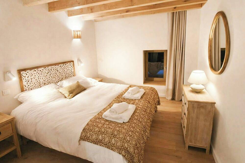 Cottage en bord de lac près d'Aix-les-Bains in Conjux, Région de Chambéry