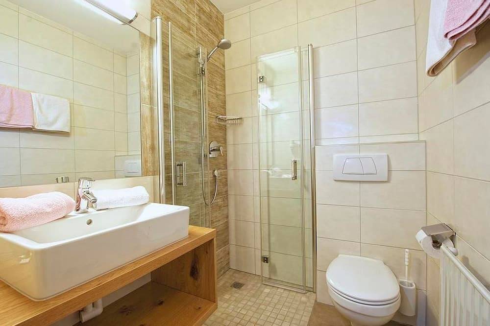 Apartment 1: 2 double rooms/ 2 bathrooms/kitchen - Erlenhof in Maria Alm am Steinernen Meer, Maria Alm