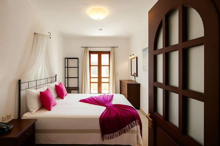 Location de vacances pour 4 personnes, avec balcon et jacuzzi dans Agia Anna - 2