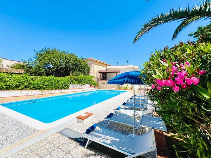Villa pour 12 personnes, avec vue ainsi que jardin et piscine à Carini - 4