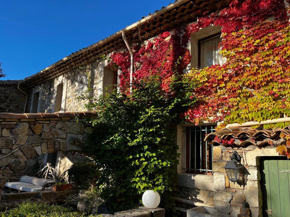 Double Room with Private Bathroom in Trigance, Parc naturel régional du Verdon