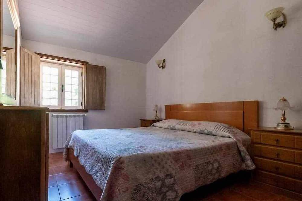 Casa do Pioledo (Camélias de Basto-Turismo Rural) in Ribas, Distrito de Braga