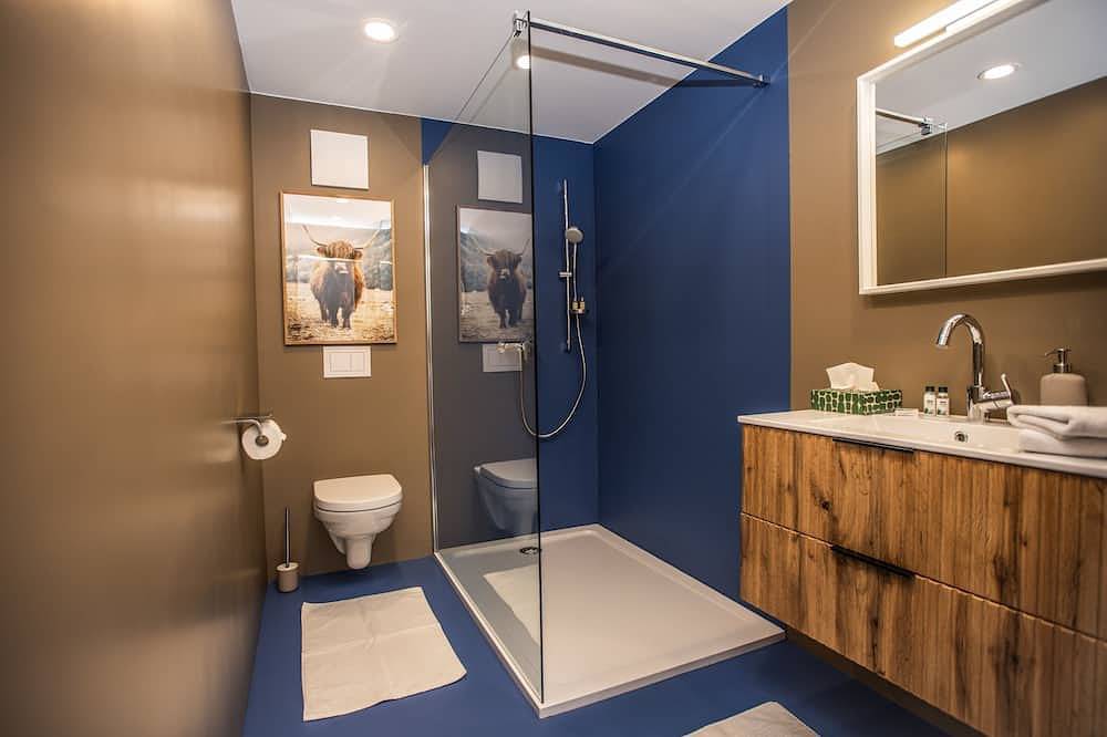 Ganze Wohnung, Ferienwohnung Schottenhof Walser 4 - Alleinlage im Grünen mit Panoramablick in Achberg, Region Bodensee-Oberschwaben