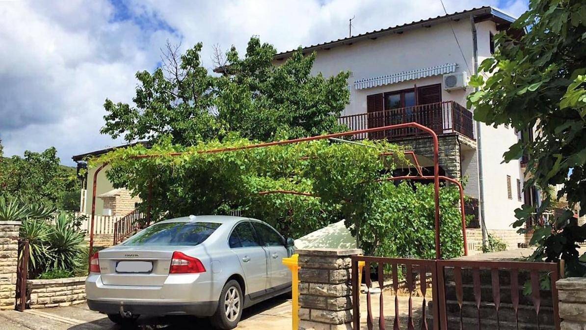 Apartment with Terrace in Sukošan, Zadar