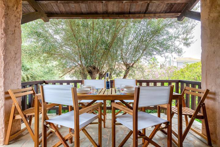 Location de vacances pour 9 personnes, avec jardin à Stintino - 2