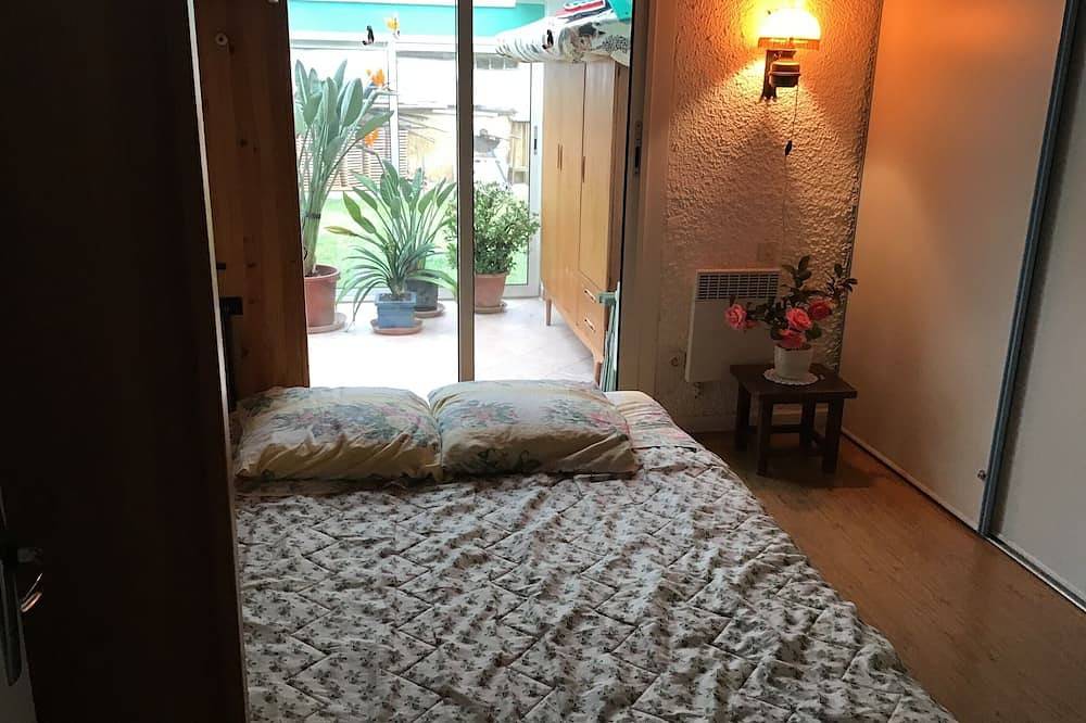 Traditional Landes house, 30° covered swimming pool 500m from Lac de Sanguinet in Sanguinet, Côte d’Argent