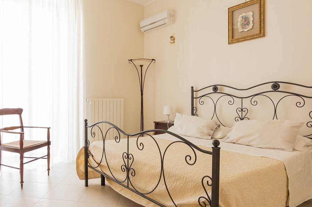 La Maison. Élégance et raffinement. in Grottaglie, Province de Taranto