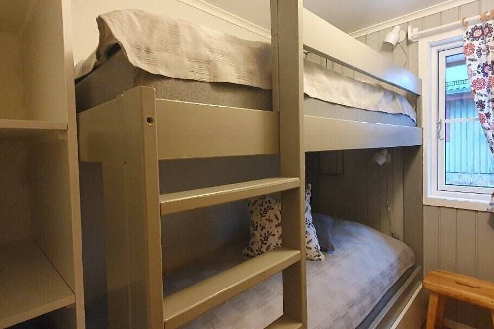 Sauna | Wi-Fi | Terrace | Wood stove | Cable Tv in Lofsdalen, Härjedalen