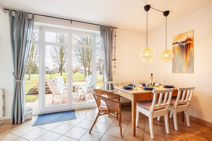 Ferienhaus für 6 Personen, mit Terrasse und Garten