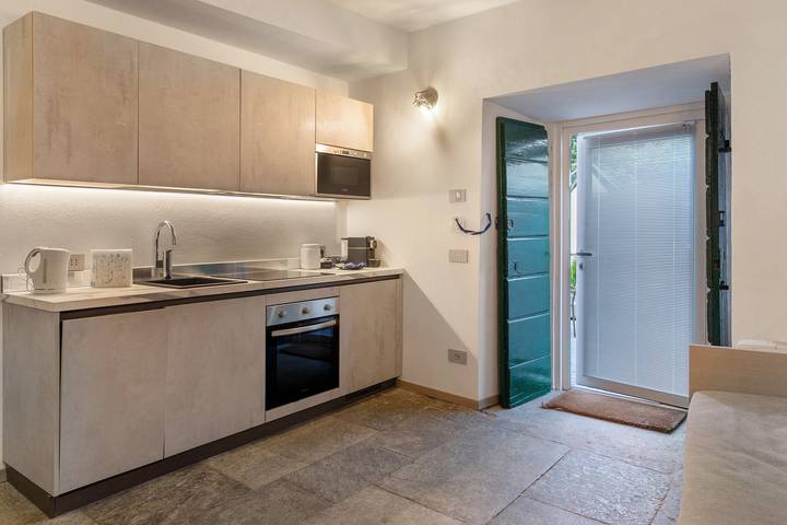 Holiday Home 'Bianco' with Mountain View, Wi-Fi and Air Conditioning in Torchione-Moia, Albosaggia