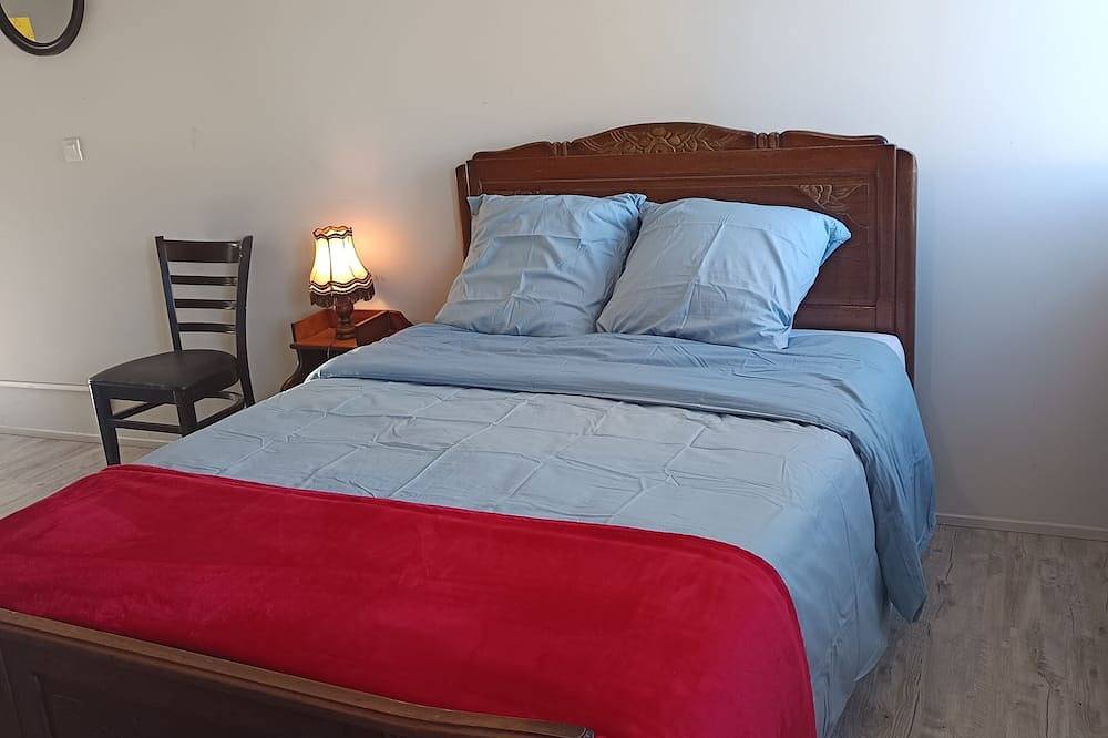 Appartement entier, Appartement calme a Raismes  parking et wifi gratuits. Spa sauna avec supplément in Raismes, Région de Valenciennes