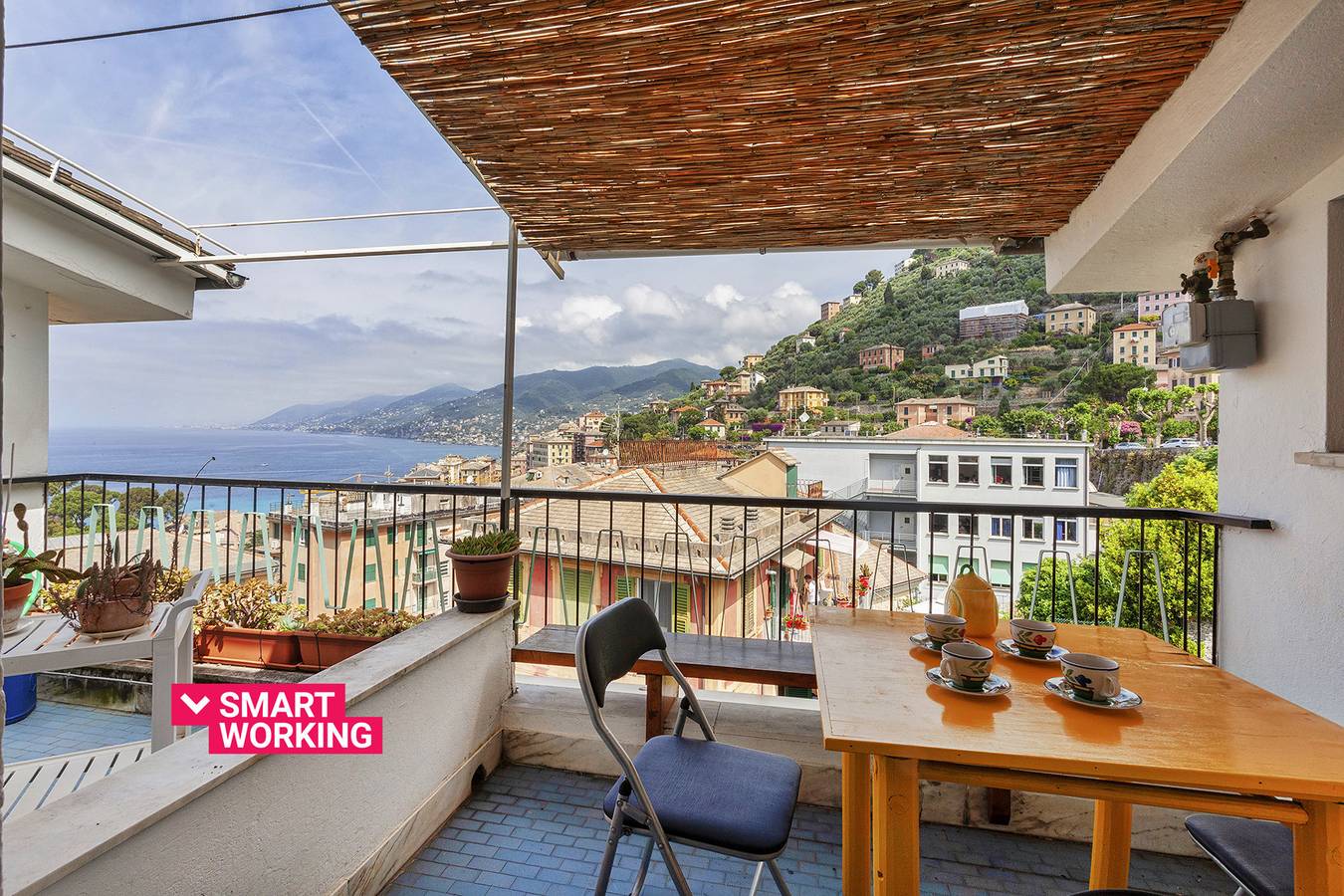 Ganze Wohnung, Stunning sea view apartment with terrace in Camogl in Camogli, Riviera di Levante