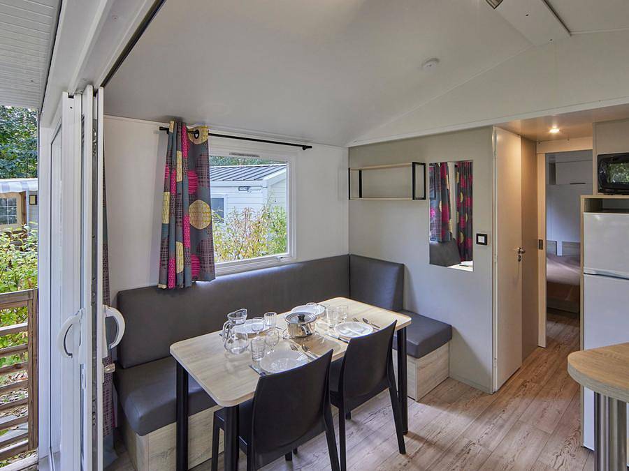 Camping Les Jardins du Morbihan - Mobile home 4 persons - Confort Plus - Tv - Lv in Monterblanc, Regional Natural Park of the Golfe du Morbihan